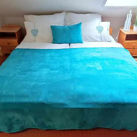 Konukevi Vendeghaz Eğri